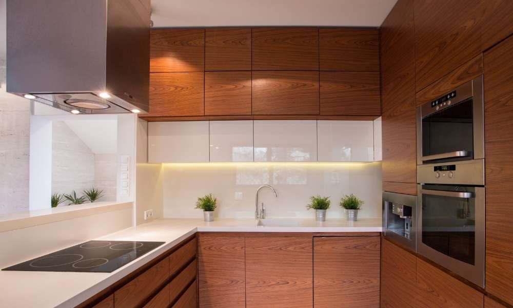 How to Make Oak Kitchen Cabinets look Modern